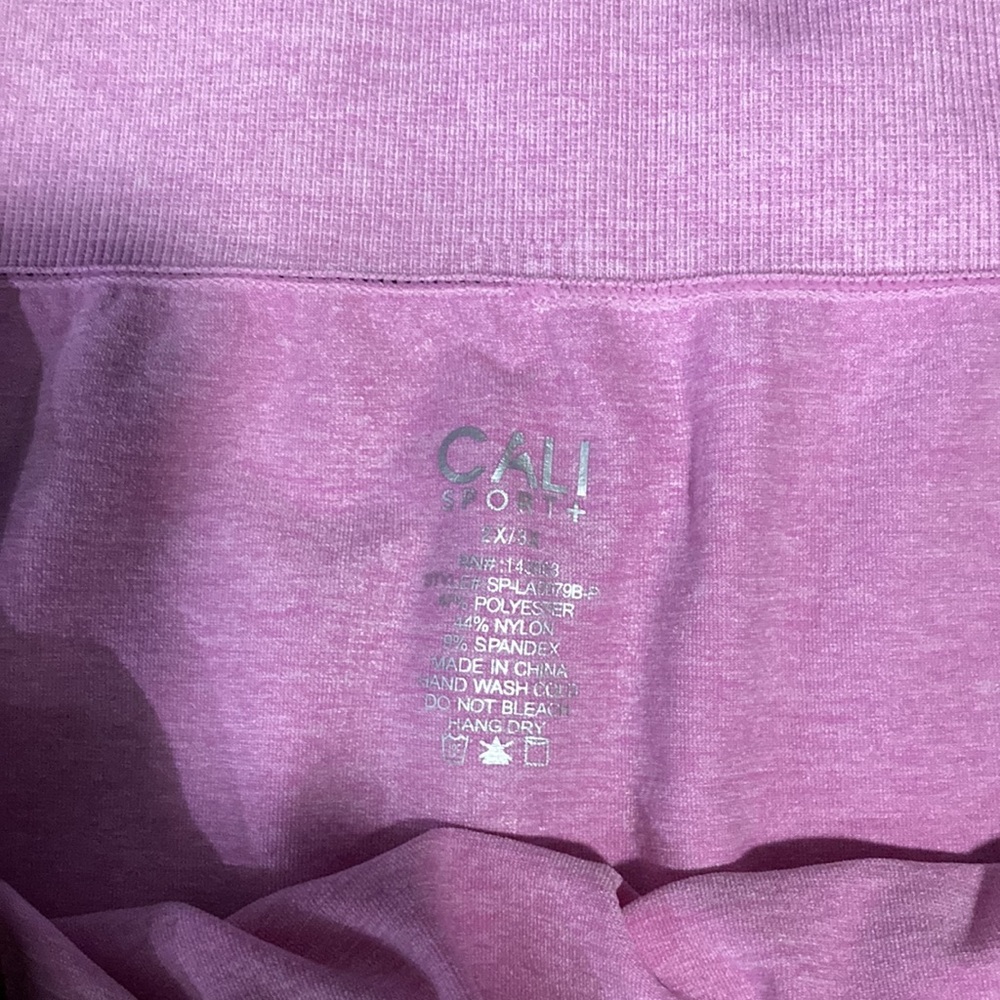 NWOT SZ 2X/3X Polyester/Spandex shorts - Picture 2 of 3